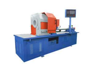 Máquina cortadora de tubos