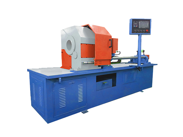 Machine de découpe de tuyaux